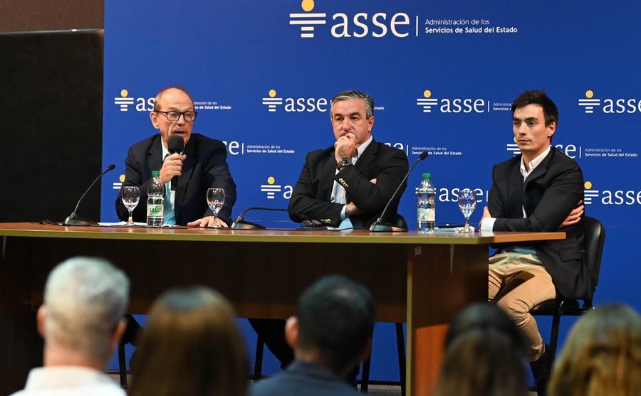 Alta satisfacción de usuarios y efectividad de tratamientos en proyectos de Tele Asistida en Salud Mental  desarrollado en Treinta y Tres