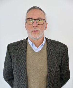 Lic. Carlos Valli
